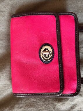 COACH 48022 Crossbody Legacy Mini Handbag Purse Fuchsia Pink
